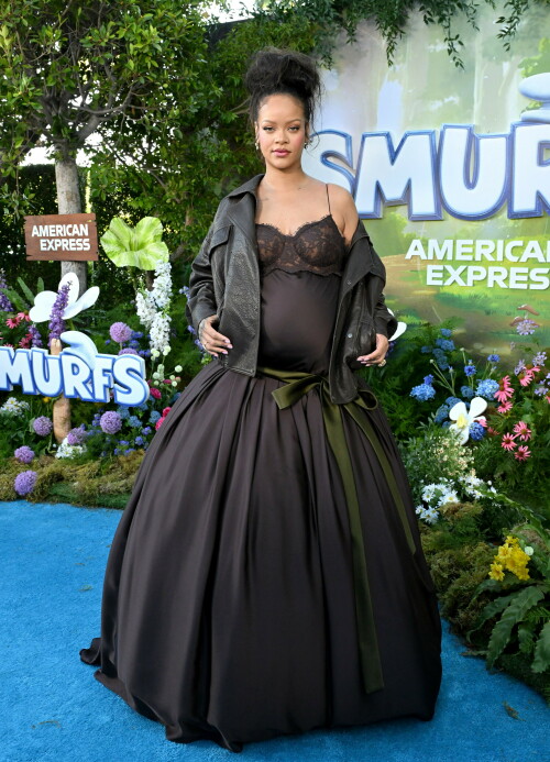 Rihanna_Smurfs_July132025_29502bef7b4911c4c38