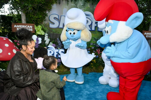 Rihanna_Smurfs_July132025_3057531805e3de15ce