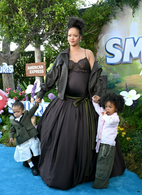 Rihanna_Smurfs_July132025_3161ebd991c711d7f3c