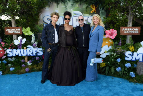 Rihanna_Smurfs_July132025_317fce44a18557e4b43