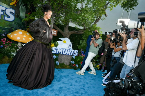 Rihanna_Smurfs_July132025_31f3b8634b8d2a9621
