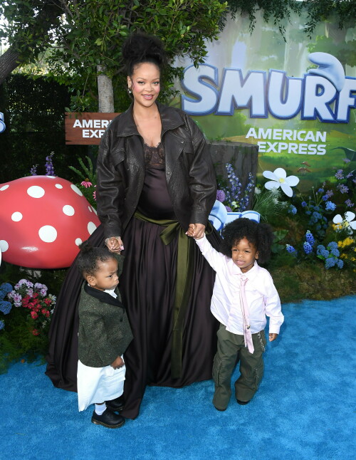 Rihanna_Smurfs_July132025_34802f08e4de40e27c6