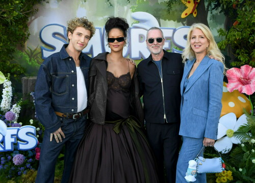 Rihanna_Smurfs_July132025_351a7eaf4d0143d306a