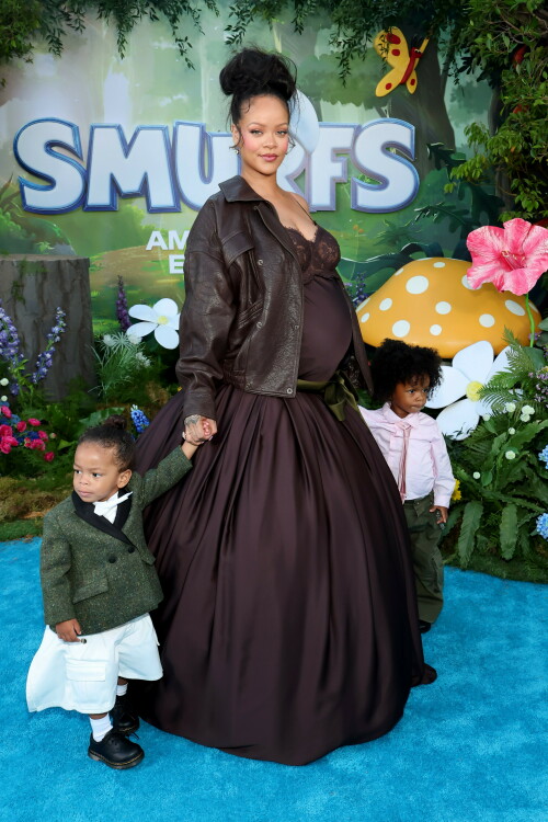 Rihanna_Smurfs_July132025_3563402ddc71641f6d9