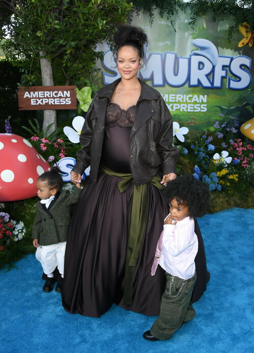 Rihanna_Smurfs_July132025_37571aa7a6980d8cde7