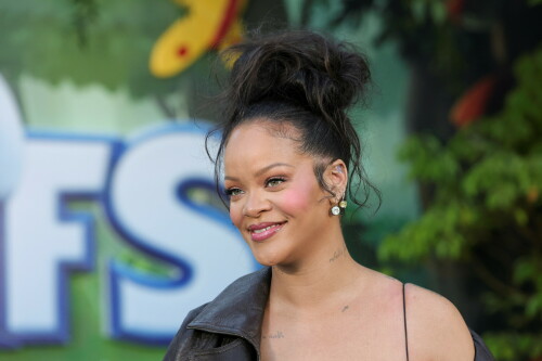 Rihanna_Smurfs_July132025_411abba7e9e097924c1