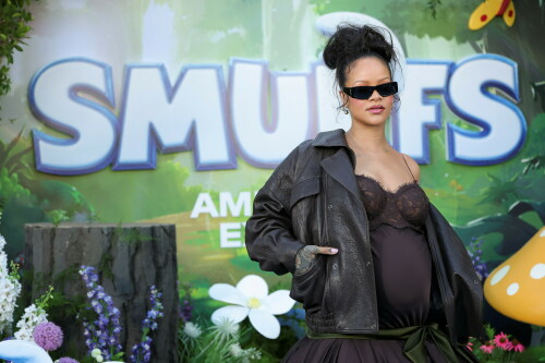 Rihanna_Smurfs_July132025_41292144b8bef2a5901