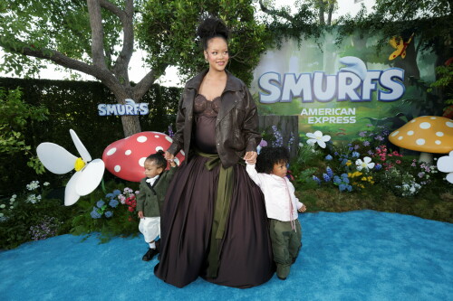 Rihanna_Smurfs_July132025_4176b53bd6a1c8f791f