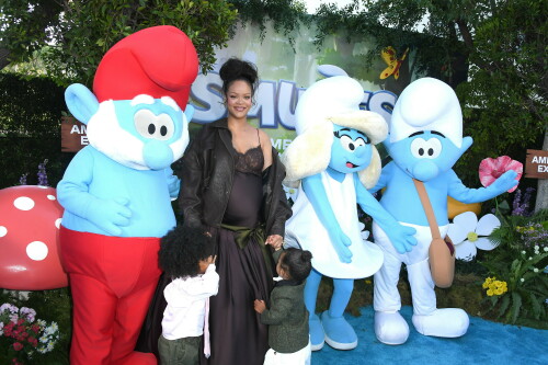 Rihanna_Smurfs_July132025_432d3b67c2a59a61cbc