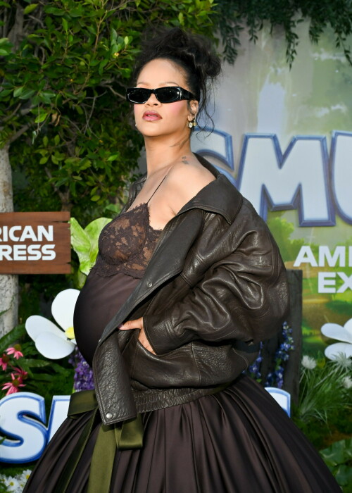 Rihanna_Smurfs_July132025_453516358f1b161a3d