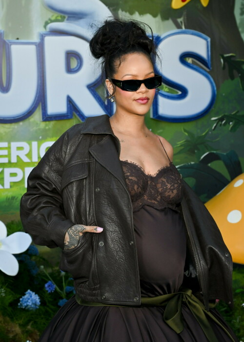 Rihanna_Smurfs_July132025_65ae6d1eb037c0e7de