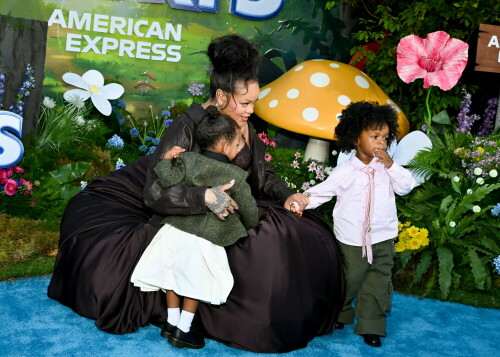 Rihanna_Smurfs_July132025_7325bb71ec101da105