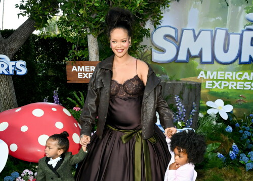 Rihanna_Smurfs_July132025_74fec2953ae0e6620b