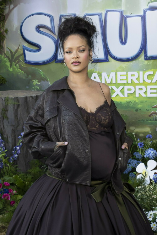 Rihanna_Smurfs_July132025_823b99d9c9c74b1989