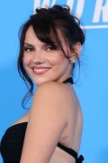 DafneKeen_LosAngeles_July212025_13b1f08b045714ad85