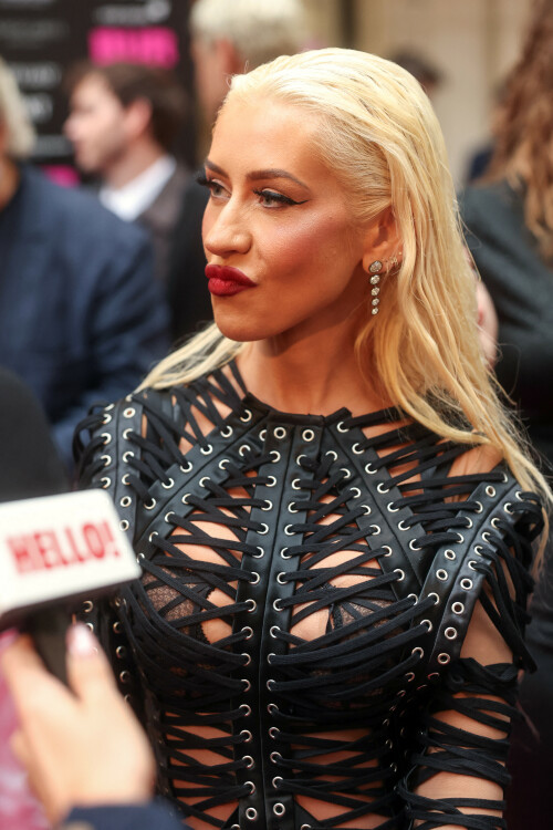 ChristinaAguilera_July222025_28deed477d46e55f06.jpeg