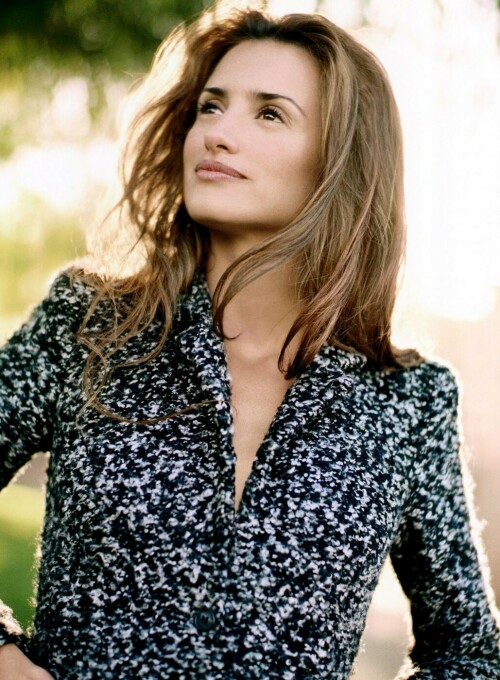 PenelopeCruz_2000Shoot_68731696e6c7ca50d.jpeg