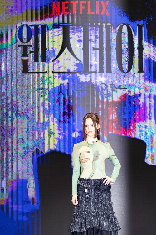 JennaOrtega_Wednesday_Season2_Seoul_August112025_122_4dda9d569abc0610.jpeg