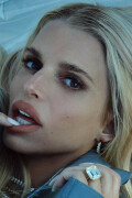 JessicaSimpson_July62023_BustlePhotoshoot_18e6b78fd2c30d561e
