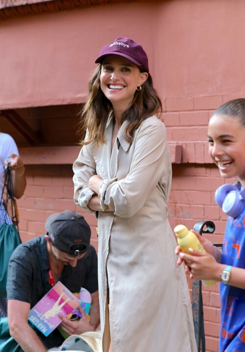 NataliePortman_GoodSexSet_NYC_August112025_7_437e2d0304470fcf.jpeg