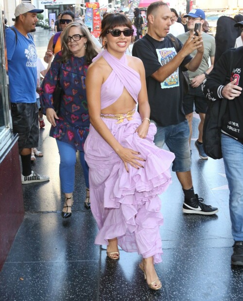 XochitlGomez_Nobody2_LAPremiere_August112025_47_9199341cf6586dfb.jpeg