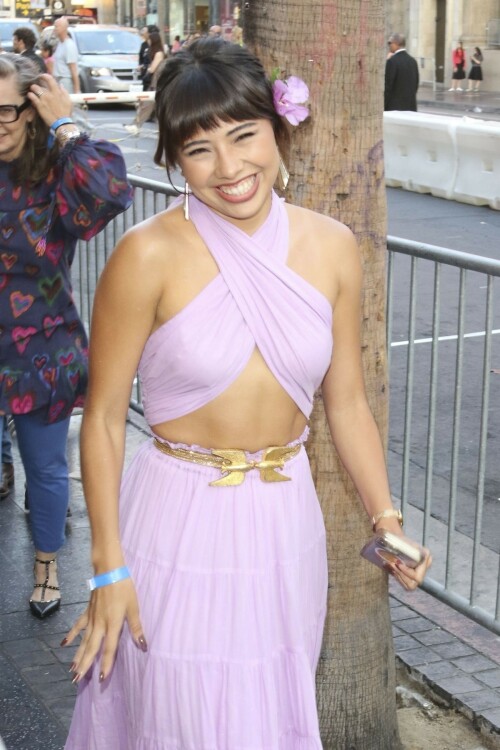 XochitlGomez_Nobody2_LAPremiere_August112025_74_8d0d187a7214e21e.jpeg