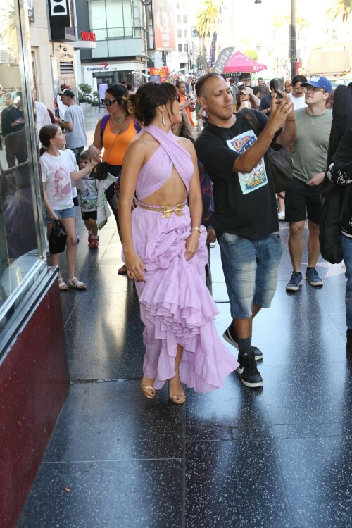 XochitlGomez_Nobody2_LAPremiere_August112025_80_d4d43c139fccf449.jpeg