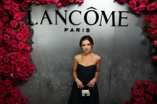 DanielleCampbell_LancomexVogue_Set1_November302017-1ed85fd25b31ba579.jpeg