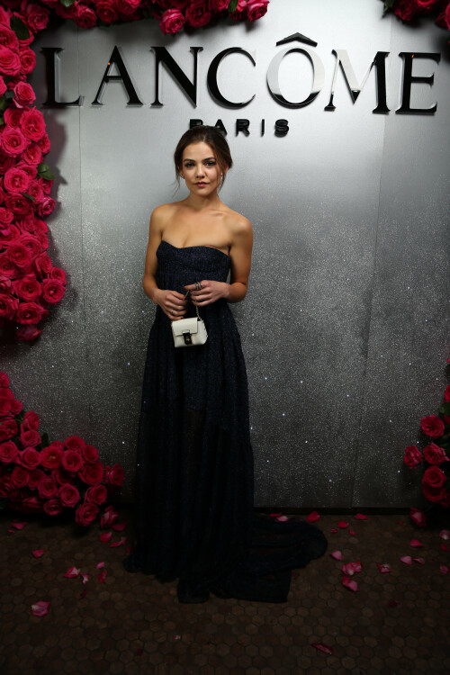 DanielleCampbell_LancomexVogue_Set1_November302017-20e793eac6e7302594.jpeg