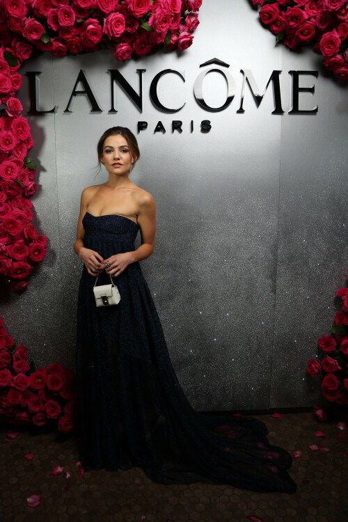 DanielleCampbell_LancomexVogue_Set1_November302017-222a584da819d27bd2.jpeg
