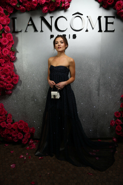DanielleCampbell_LancomexVogue_Set1_November302017-28263f7662359a7313.jpeg