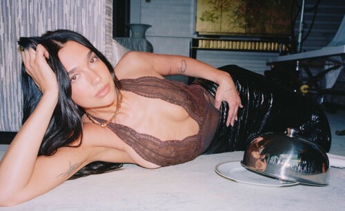 DuaLipa_HarpersBazaar_August2025-5f41c311ce9338dd1.jpeg