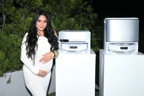 VanessaHudgens_August212025_-50f8a8cb54ca23ca6f.jpeg
