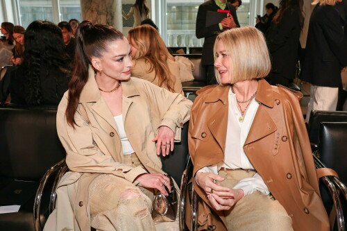 AnneHathaway_RalphLauren_Fall2025_April172025_11_b70d0f9e97209d83.jpeg