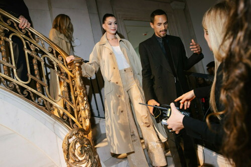 AnneHathaway_RalphLauren_Fall2025_April172025_30_bf603a92897bacd8.jpeg