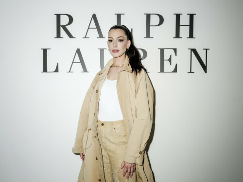 AnneHathaway_RalphLauren_Fall2025_April172025_32_0ebf8a40aa3b1f6b