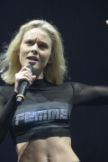 ZaraLarsson_Lollapalooza2018_SaoPaulo_March222018_16_8b0a562113a81320
