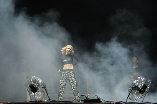 ZaraLarsson_Lollapalooza2018_SaoPaulo_March222018_17_3a8dc706cd8f7116.jpeg
