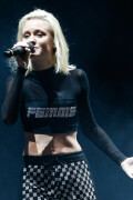 ZaraLarsson_Lollapalooza2018_SaoPaulo_March222018_19_ae865cdb7b6b997a