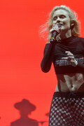 ZaraLarsson_Lollapalooza2018_SaoPaulo_March222018_20_cd4ec92373355161
