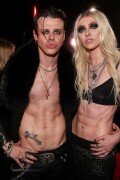 TaylorMomsen_2025VMAs_53_3cc14f5f928046a0