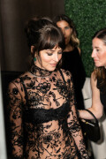 DakotaJohnson_CaringForWomen_NYC_September112025_44_0eec7865d88e249f