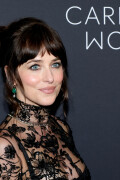 DakotaJohnson_CaringForWomen_NYC_September112025_73_b53d936055cb31a3
