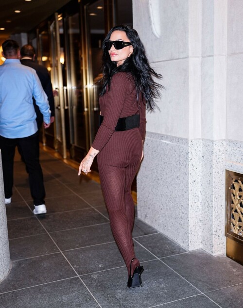 DemiLovato_BrownJumpsuit_September162025_15_b663cf85ac098285.jpeg