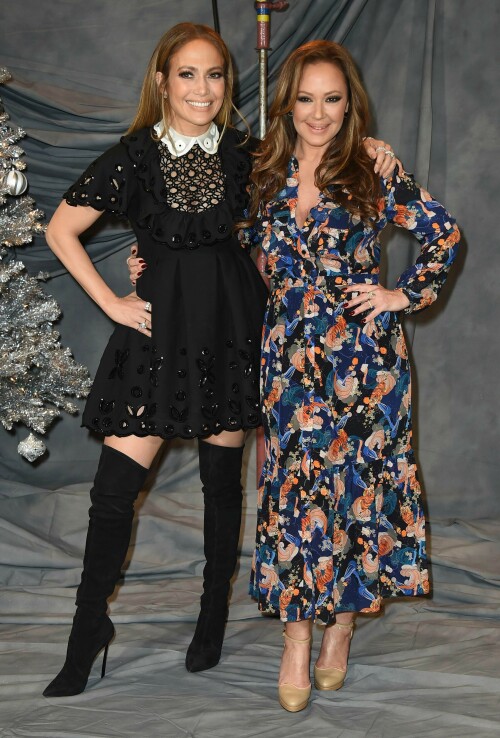 LeahRemini_SecondAct_December92018_18a71db270a85df282.jpeg