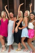 SydneyThomas_July2022_AlysBeach-77edd93f25a3ab6b9