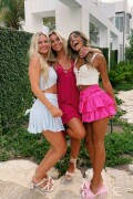 SydneyThomas_July2022_AlysBeach-9d2c9f58fda5443c0