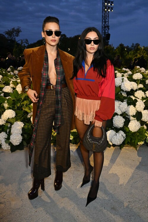 CharliXCX_ParisFashionWeek_September292025_23_25eaa5f16294c6cd.jpeg