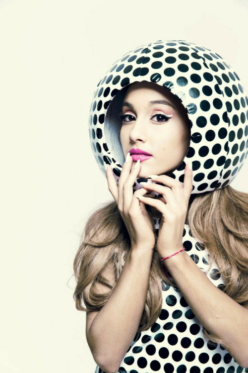 ArianaGrande_Billboard_Photoshoot2014_32381741d78c62ae89