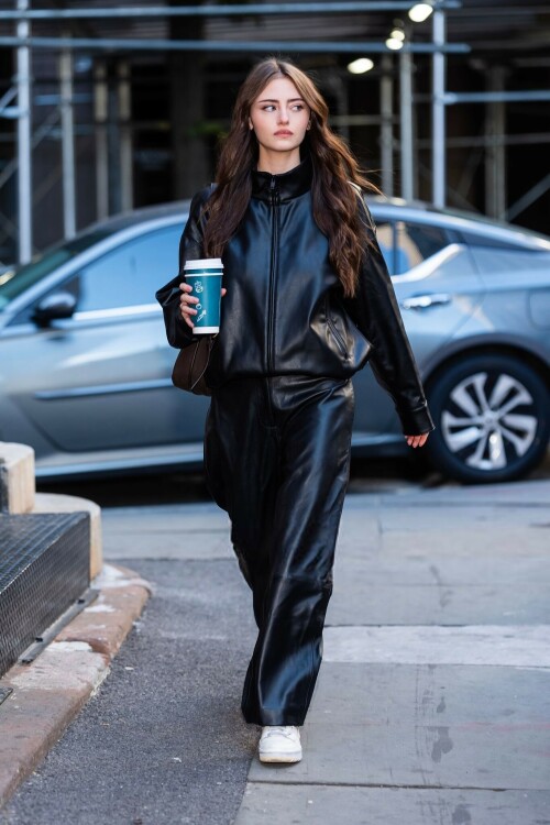 Kosty555-000235e9353bcac7aee5